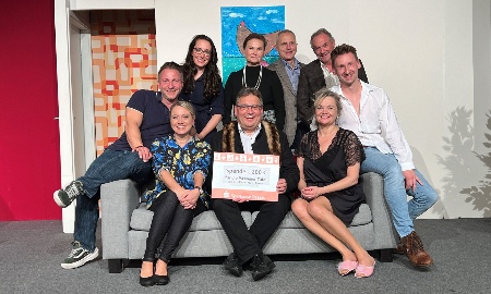 Dreiflüssetheater spendet 1.200 Euro an die Caritas Tafel