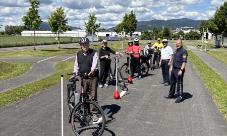 Sicher unterwegs: Pedelec-Training für Senioren in Deggendorf
