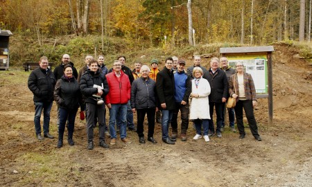 Geschichte trifft Zukunft im Wald