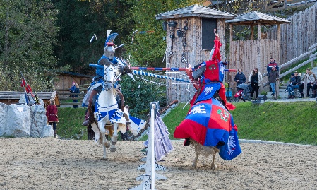 Der Wilde Westen lädt auf eine Reise ins Mittelalter ein