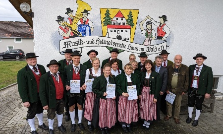 Musik- u. Heimatverein Haus i. Wald freut sich über großen Nachwuchs