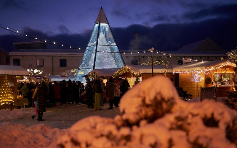 Flyer/Grafik zum Event: Zwieseler Glasweihnacht am Fr., 29.11.2024 - So., 30.11.2025