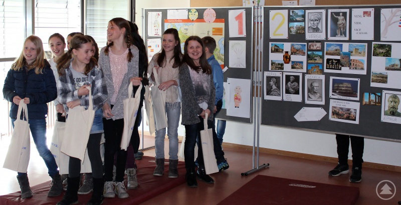 „1, 2 oder 3“ – so lernt man spielerisch Latein!