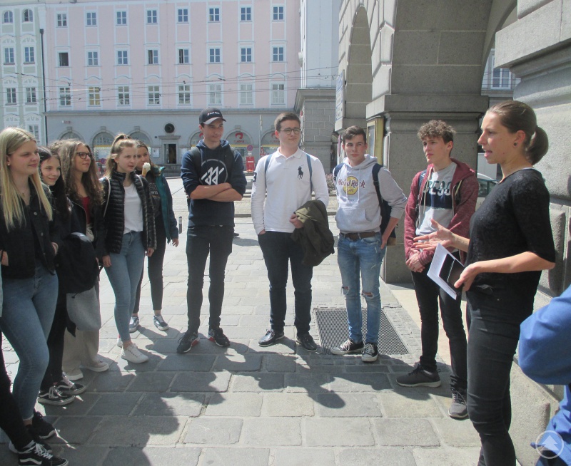 Die Zehntklässler besuchten die oberösterreichische Landeshauptstadt Linz.