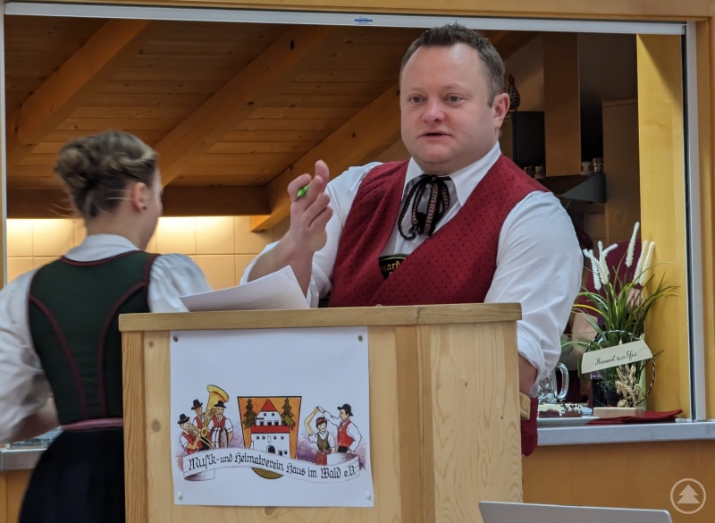 1. Vorstand Stefan Behringer berichtete über das vergangene Vereinsjahr.