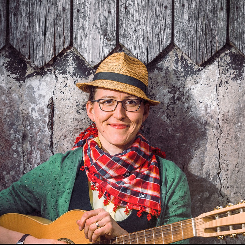 Flyer/Grafik zum Event: Martina Schwarzmann - Genau richtig LIVE in Deggendorf am Sa., 28.03.2020 - So., 29.03.2020 ab 18:30 Uhr