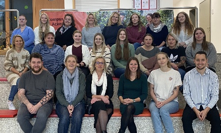 Institut für Bildung und Entwicklung des Caritasverbandes für die Diözese Passau startet Ausbildung zur Praxisanleitung für Pfle-gekräfte im BBZ Zwiesel