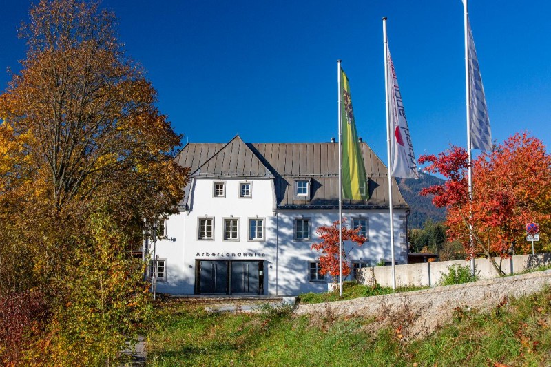 Flyer/Grafik zum Event: Theatervorstellung "Drei Weiber und oa Gockel" abgesagt!! am Sa., 28.09.2024 - Sa., 12.10.2024 von 18:00 bis 22:00 Uhr