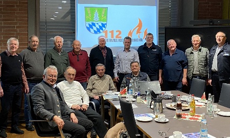 Treffen der ehemaligen besonderen Führungsdienstgrade der Landkreisfeuerwehren im Landratsamt
