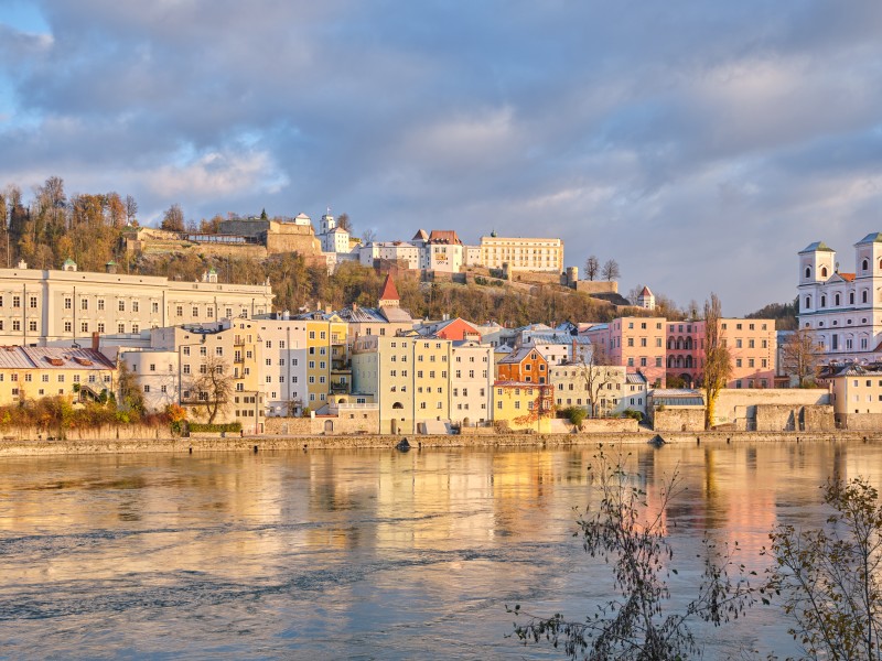 Flyer/Grafik zum Event: Weihnachtsöffnung im Oberhausmuseum 2025 am Do., 25.12.2025 - Di., 06.01.2026