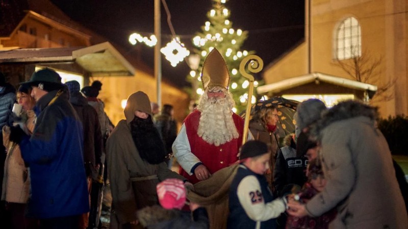 Flyer/Grafik zum Event: Bodenmaiser Christkindlmarkt am Sa., 14.12.2024 von 15:00 bis 22:00 Uhr