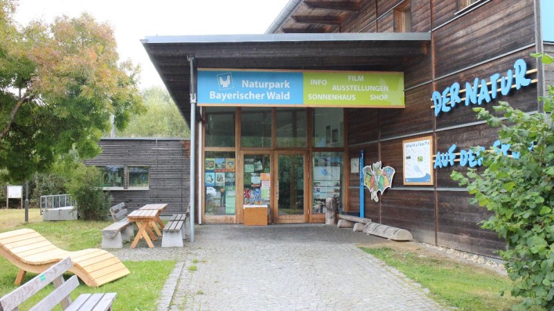 Flyer/Grafik zum Event: Ausstellung - "Der Natur auf der Spur" am Mi., 01.01.2025 - Mi., 31.12.2025