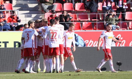 Jahnelf zeigt Reaktion und besiegt Hertha BSC