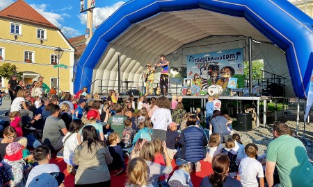Rodscha Kambodscha und Tom Palme rockten den Marktplatz