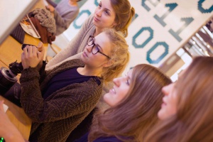 Mit Informatik bereit für die Zukunft — Innovative Digitalisierungs-Workshops für Schulen