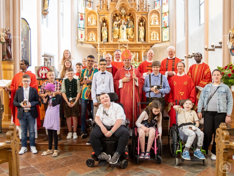 Die Firmlinge der Caritasschule St. Elisabeth 2024