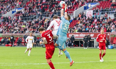 Nächste Auswärtsniederlage: 0:1 in Düsseldorf