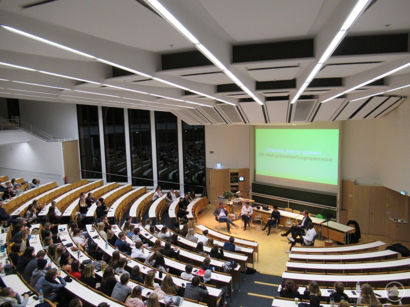Podiumsdiskussion zum Thema 