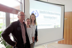 Schüler informieren sich bei der Lebenshilfe