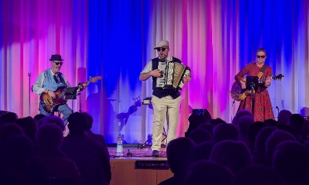 Was ‘ne Schlagerparty! „So schön war die Zeit“ mit der Schlagergang