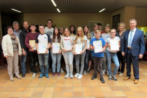 Zwei Ehrungen an der Realschule Zwiesel