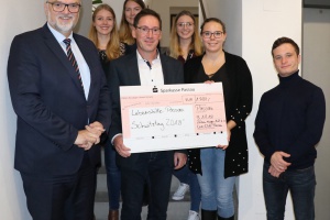 Studierende erarbeiten beim 5. „Passauer Schwitztag“ rund 1.800 Euro