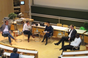 Podiumsdiskussion: Wie stark beeinflusst uns Werbung wirklich?