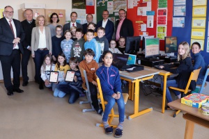 Grundschule Hacklberg: WLAN ist nun einsatzbereit
