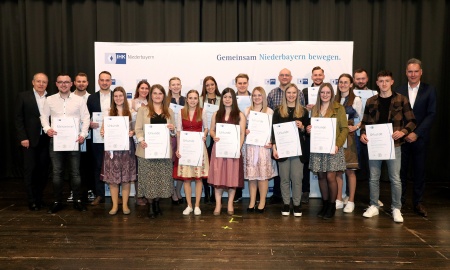 Die Zukunft der Wirtschaft: Zeugnisse für den Fachkräftenachwuchs