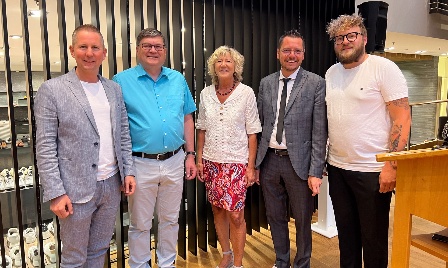 Großartige Premiere der "Garhammer Vereinswochen": Modehaus setzt ein Zeichen für ehrenamtliche Vereine!