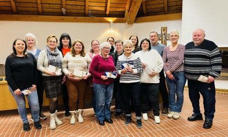 Kindern Geborgenheit und Fürsorge schenken