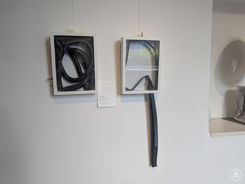 Wandobjekte beim Kunstforum 2025 in Deggendorf