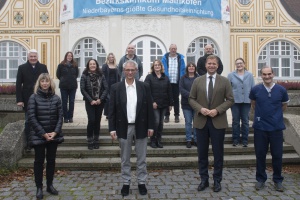 Bezirkstagspräsident Dr. Olaf Heinrich begrüßte neue Mitarbeitervertretung des Bezirks Niederbayern im Amt
