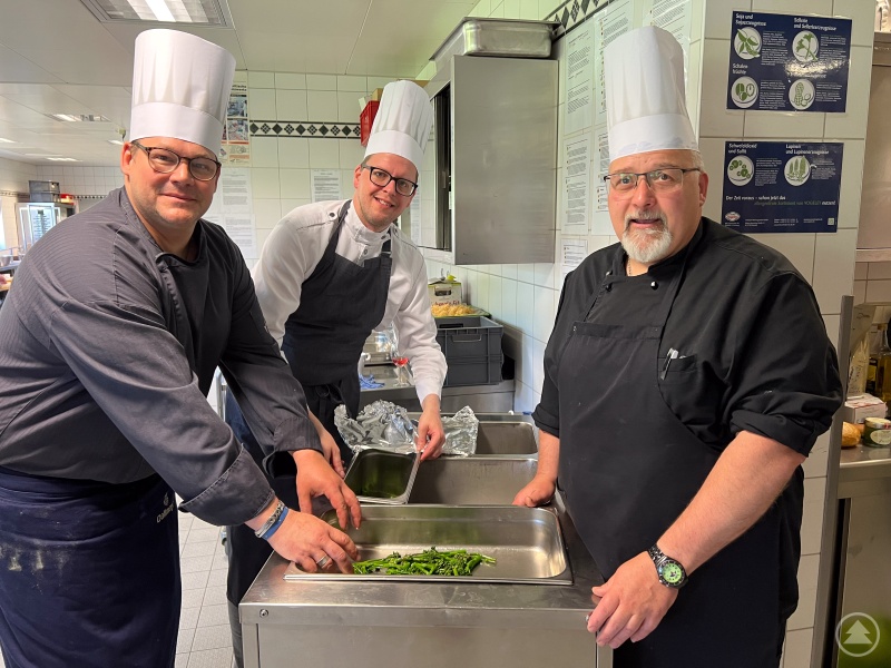 Küchenmeister Amauri Thalhammer, Sternekoch Axel Krause und Küchenchef Dietmar Thomas.
