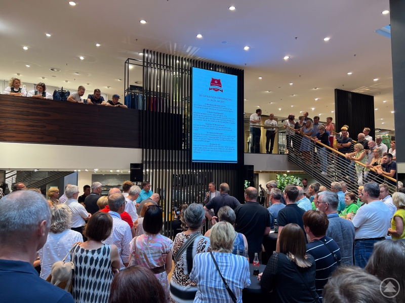 Über 200 angemeldete Verantwortliche in regionalen Vereinen freuen sich über die Aktion des Modehaus Garhammer.