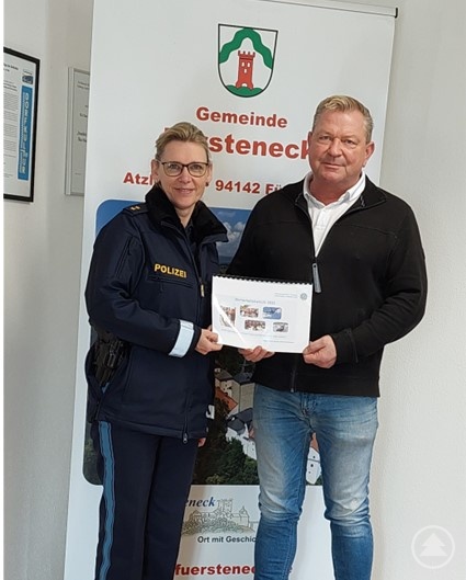 Eine erfreuliche Bilanz konnte PORin Ingrid Grötzinger mit Bgm. Alexander Pieringer ziehen.