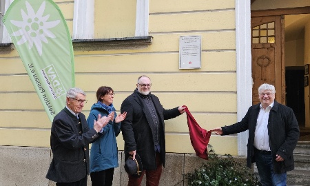 Zurück ins Jahr 1875…