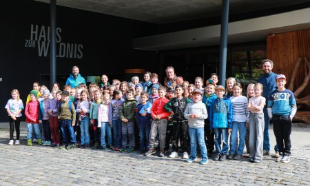 Niederwinklinger Firma sponsert erneut Schulklassenausflüge in den Nationalpark