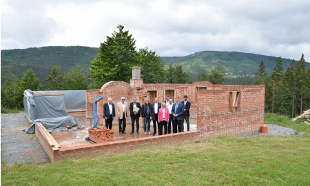 Wiederaufbau des Paul-Friedl-Hauses im Zeitplan