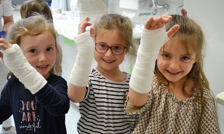 Kindergarten Böhmzwiesel zu Besuch am Krankenhaus Freyung!