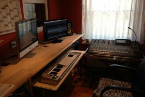 Vollblutmusiker feiert 10-jähriges Firmenjubiläum