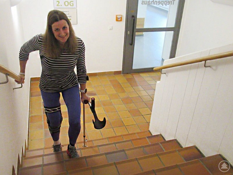 Susanne Kremsreiter am Tag der Entlassung. Bild bearbeitet.jpg