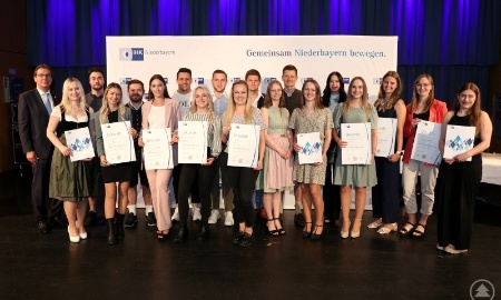 Wissen, Können und Tun: Neue Fachkräfte für Niederbayerns Wirtschaft