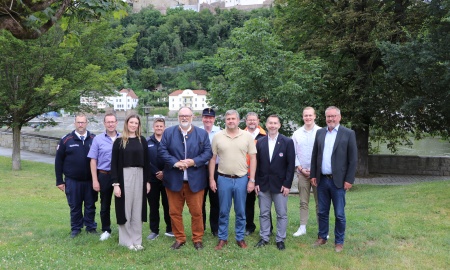 Erfolgreiche Spendenaktion der Moltke Sports GmbH bei der Passauer Darts Gala