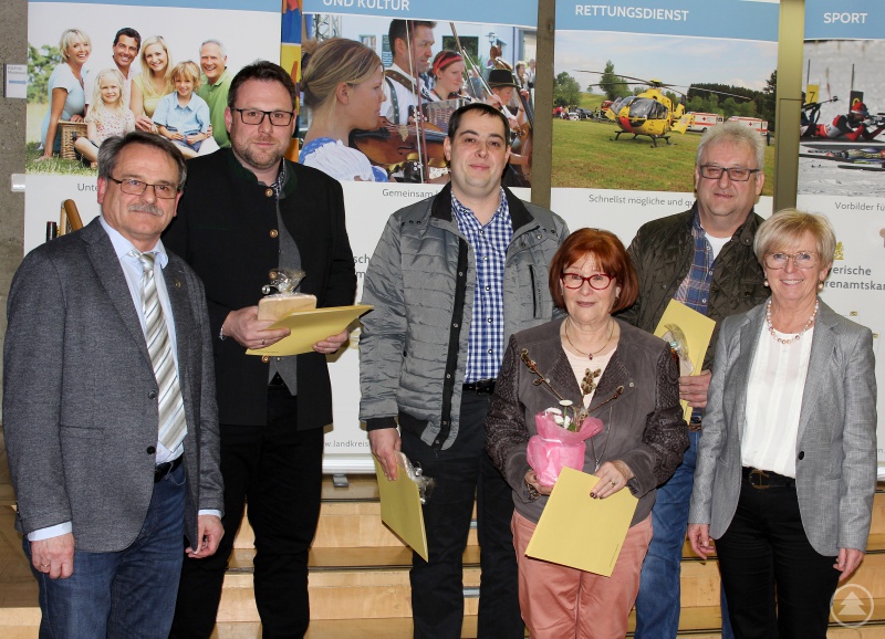 Landrätin Rita Röhrl und 2. Bürgermeister Johann Altmann