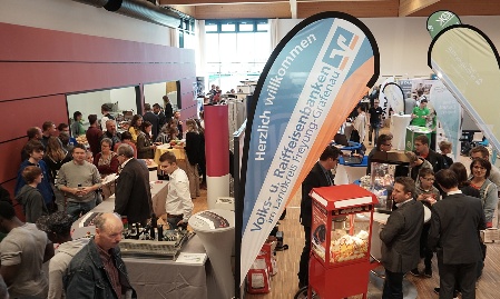 Ausbildungs- und Arbeitsbörse Freyung-Grafenau mit Rekordbeteiligung