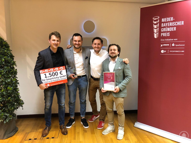 v.l.: Andreas Donig, Michael Hasler, Rober Richter (Gründerscout des INN.KUBATOR Passau) und Sebastian Schmidt