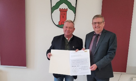 „Oide Schui“ als Treffpunkt für Jung und Alt