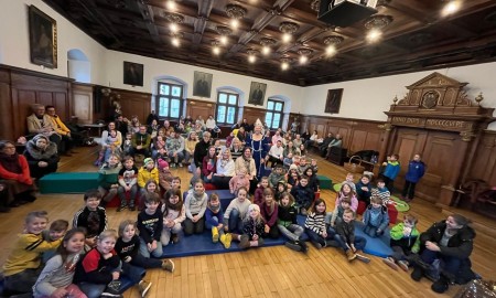 Zauberhafte Momente f&uuml;r Kinder im Alten Rathaus Deggendorf