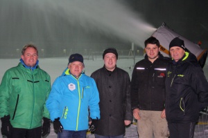 Feuer frei - die Schneekanonen laufen!